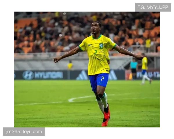 利马：巴西足球后卫崭露头角，成球队防线新希望