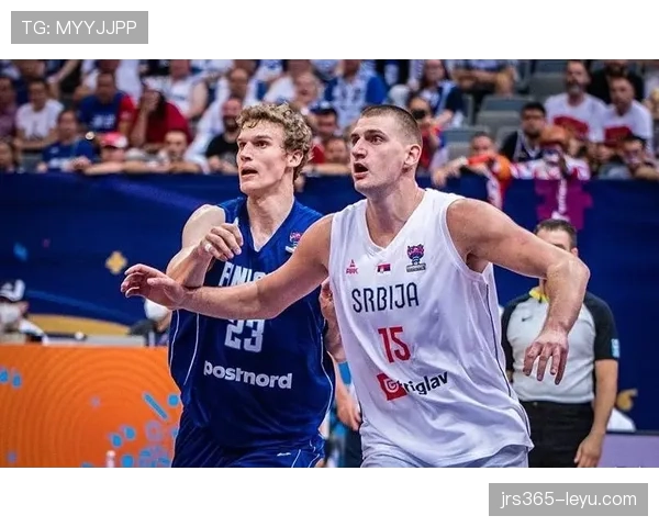 欧洲区预选赛战况胶着：球队表现稳健，晋级形势日趋紧张