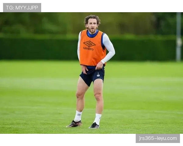 卢顿城英超首秀展现顽强韧性，状态回暖引关注