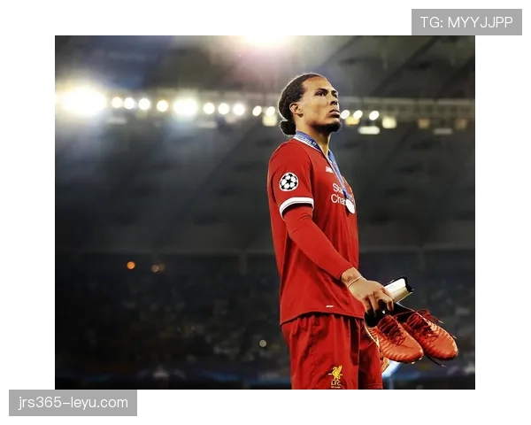 范戴克创英超零封新纪录,红军防线强势助力争冠 范戴克创英超零封新纪录,红军防线强势助力争冠