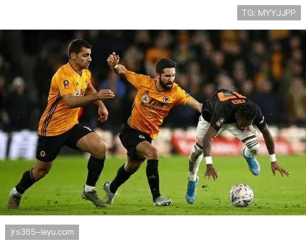 热刺防线再显韧劲，持续提升助力球队重回英超巅峰分析