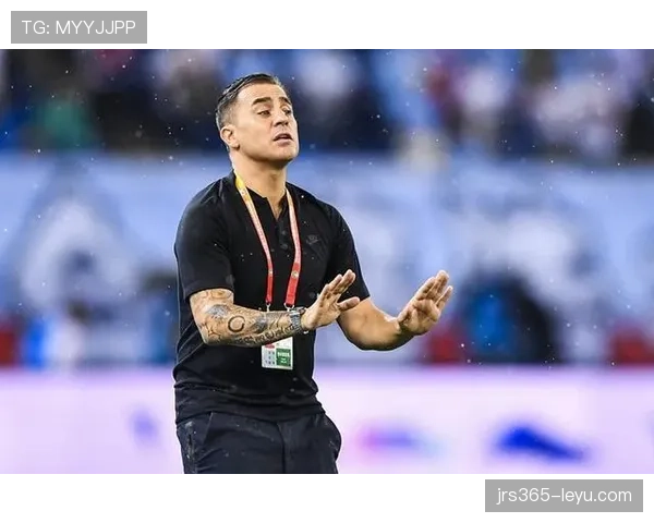 秘鲁队战术执行