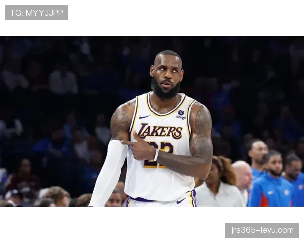 刷到勒布朗晚宴账单那一瞬，我差点把外卖退了